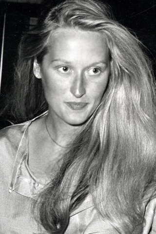 “I didn't have any confidence in my beauty when I was young,” Meryl Streep 
